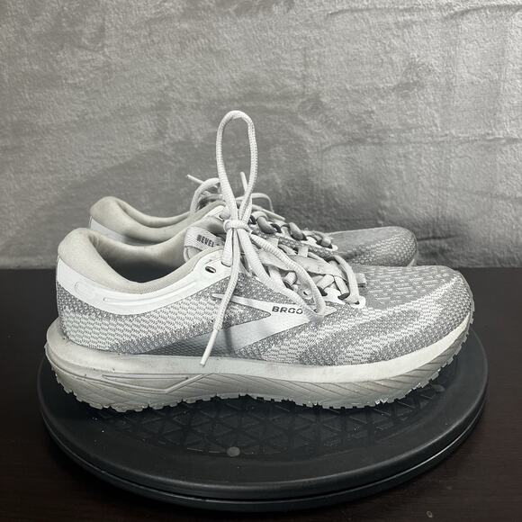 Brooks Revel 5 Womens Size 7B Running Walking Gray Lace Up Athletic Shoes - Picture 1 of 11